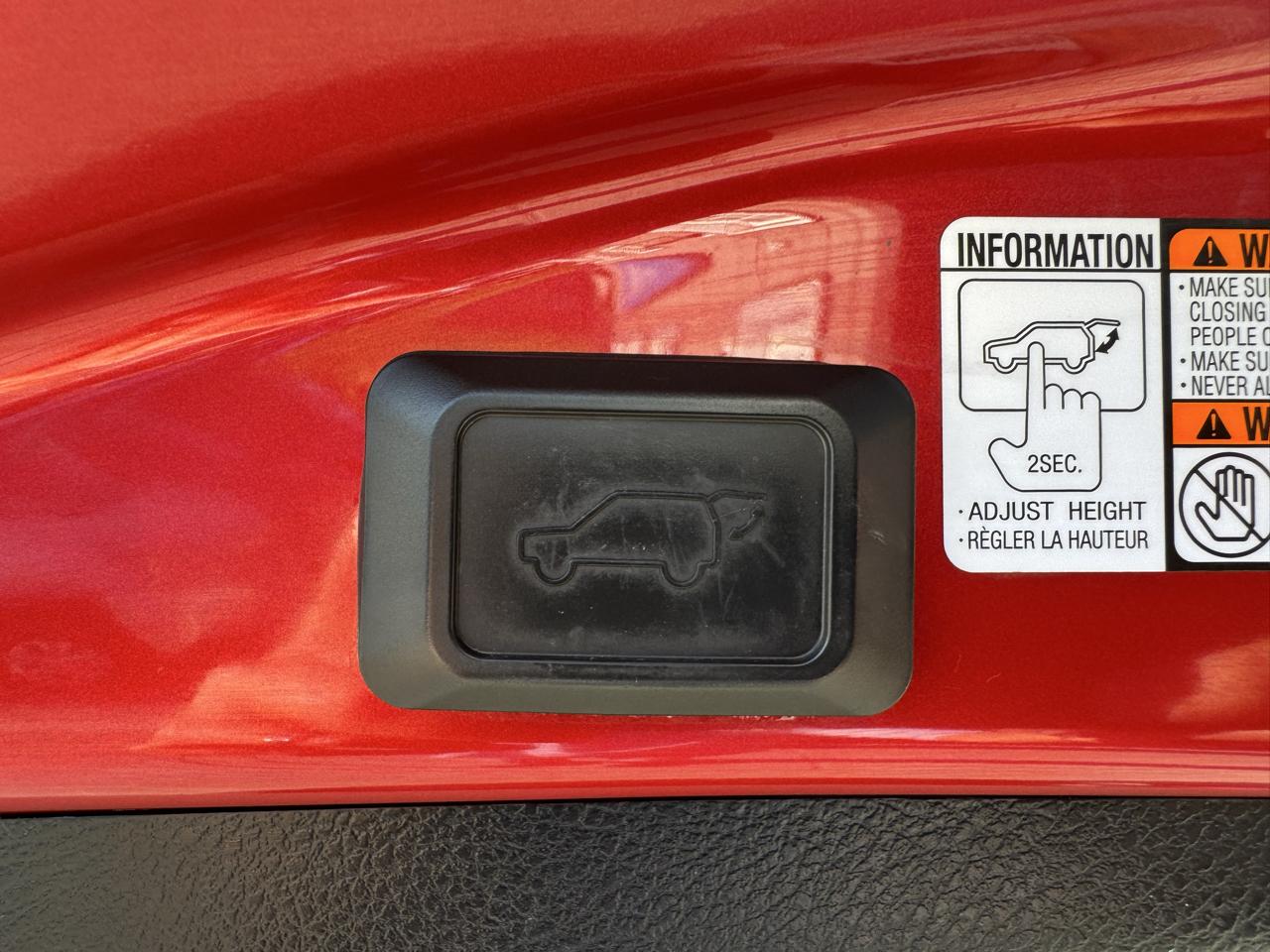 Toyota RAV4 FWD 4dr XLE (Natl) 2015
