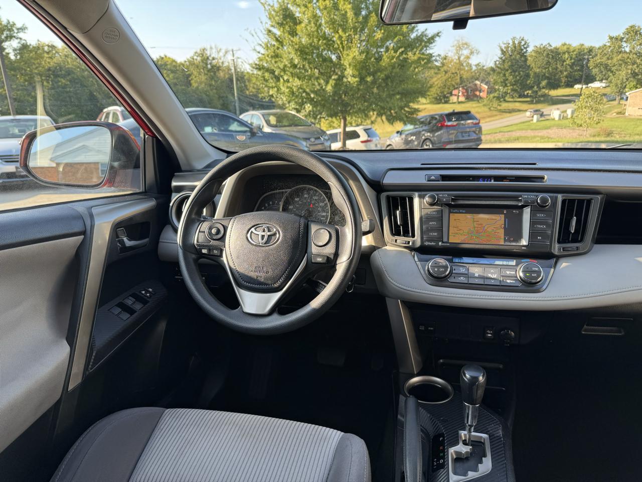 Toyota RAV4 FWD 4dr XLE (Natl) 2015