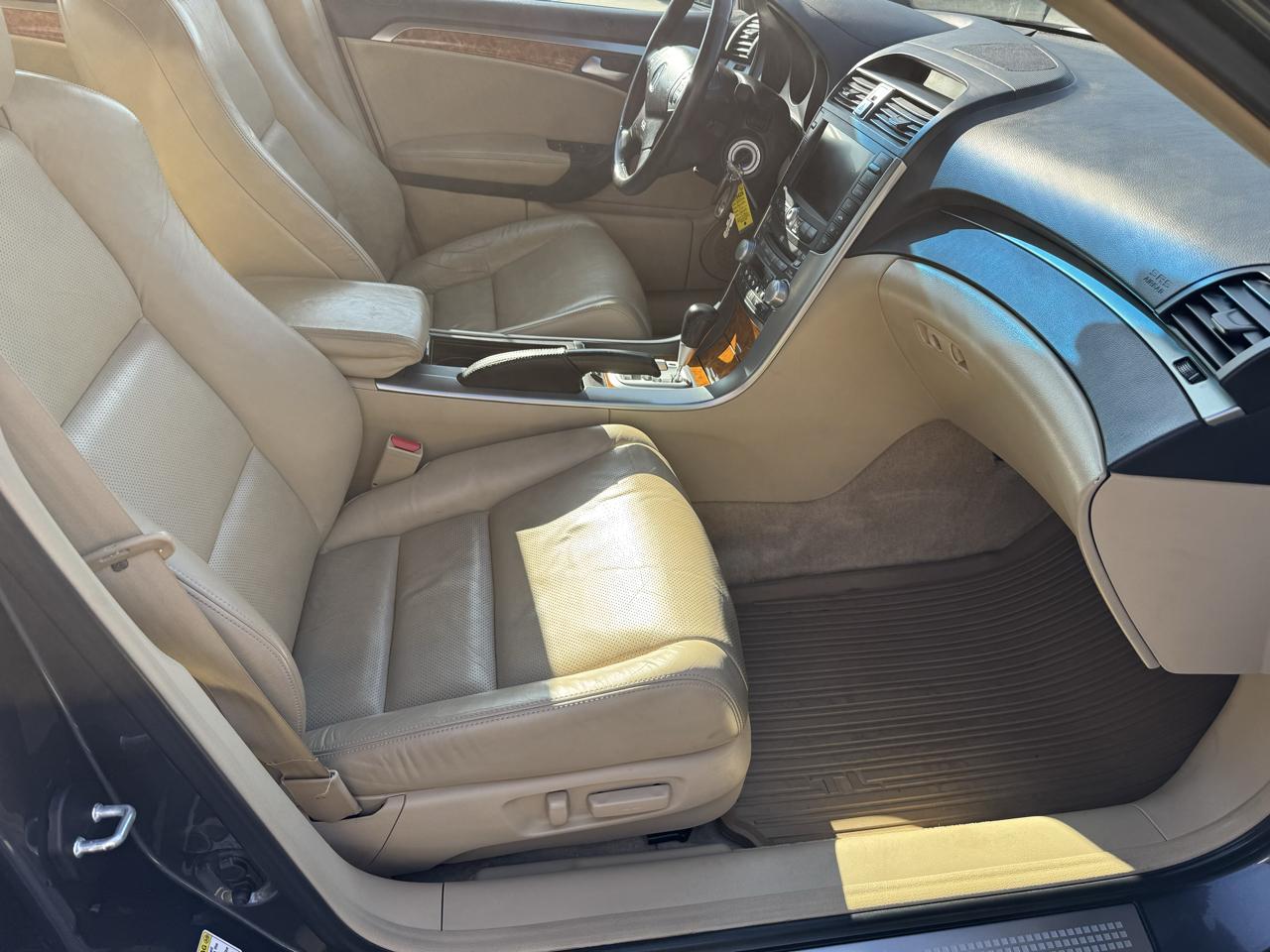 Acura TL 4dr Sdn AT Navigation System 2006