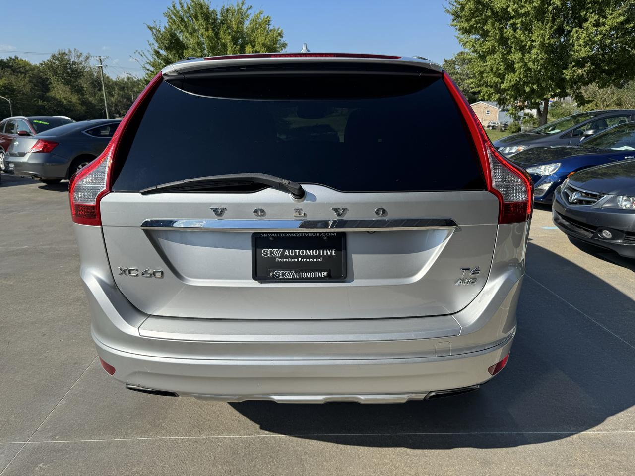 Volvo XC60 2015.5 AWD 4dr T6 Platinum 2015