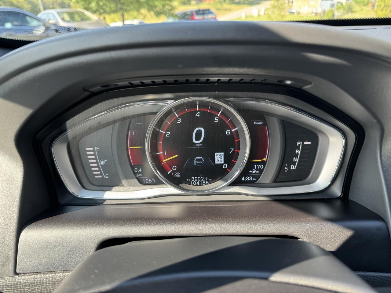 Volvo XC60 2015.5 AWD 4dr T6 Platinum 2015