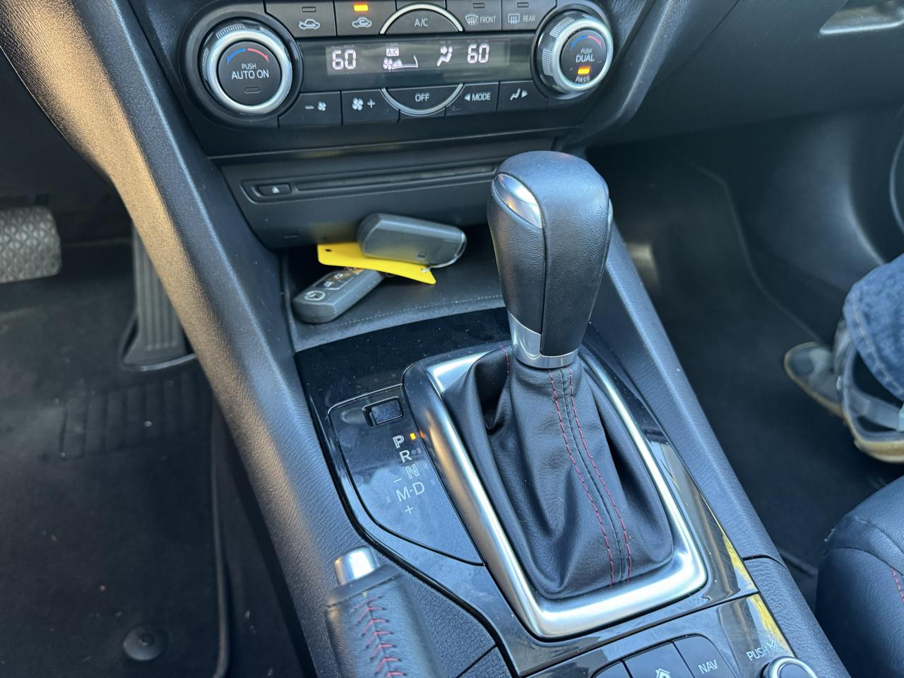 Mazda MAZDA3 4dr Sdn Auto i Grand Touring 2015