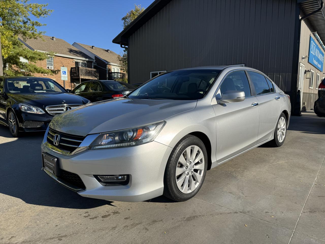 Honda Accord Sdn  2013