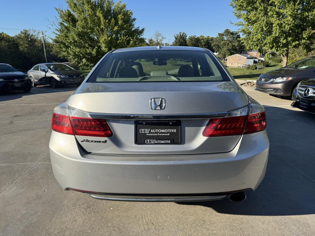 Honda Accord Sdn  2013