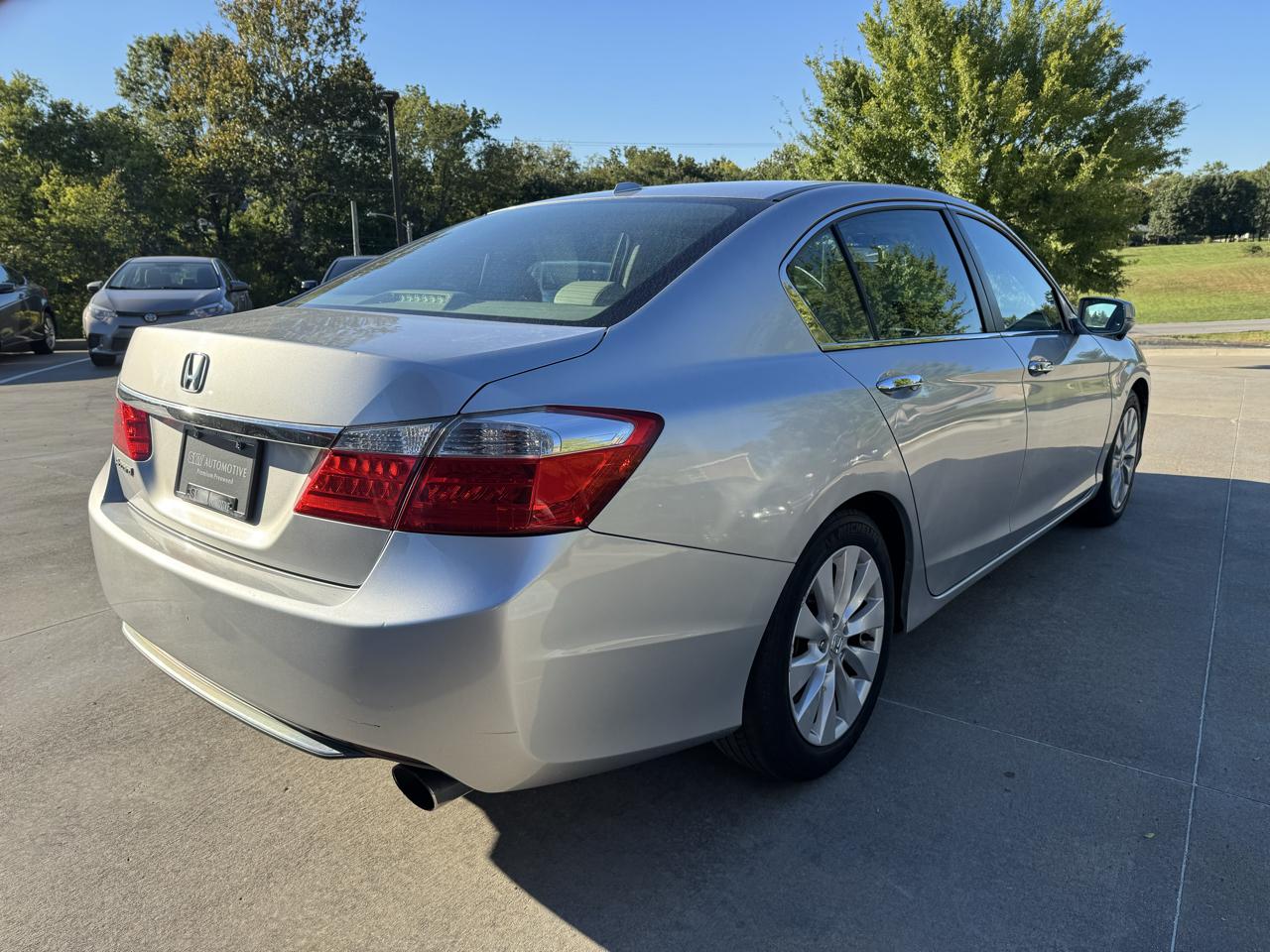 Honda Accord Sdn  2013