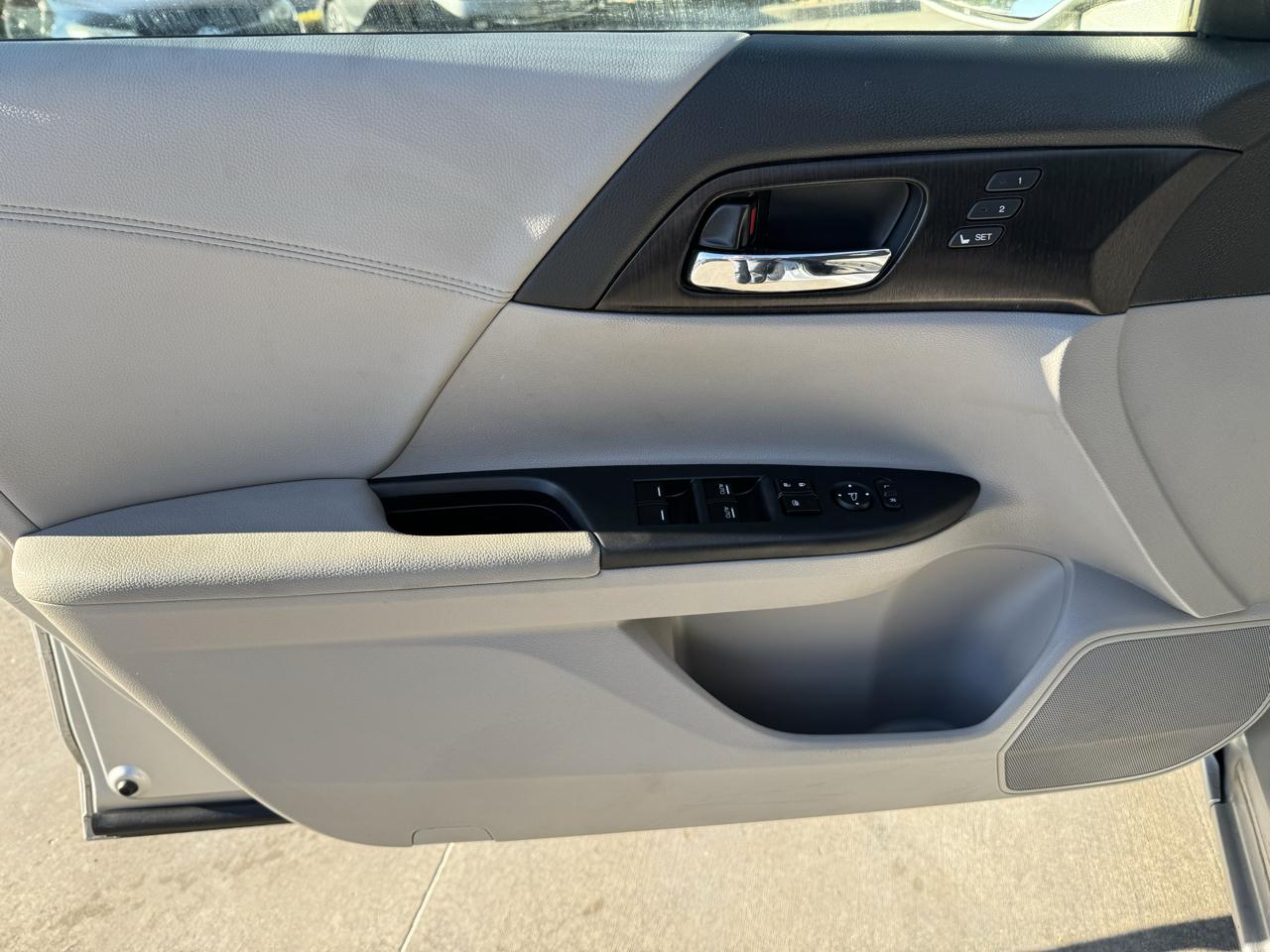 Honda Accord Sdn  2013