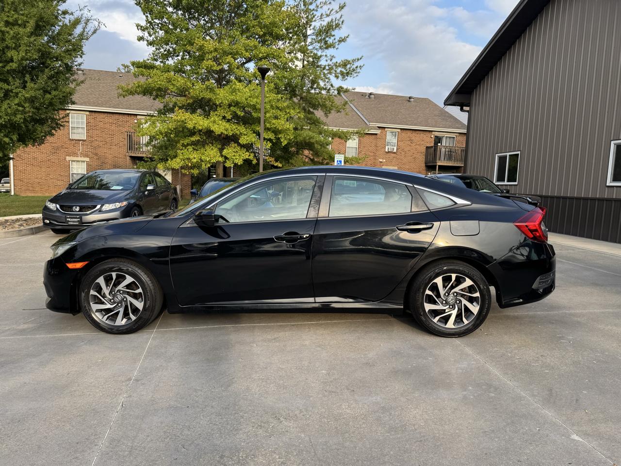 Honda Civic Sedan  2016
