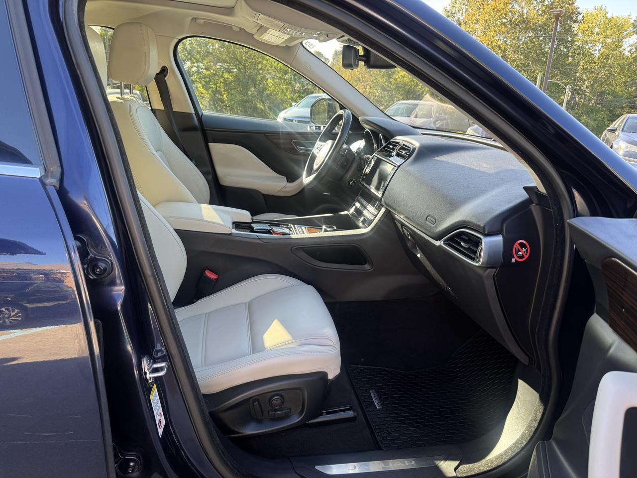 Jaguar F-Pace 25t Prestige AWD 2018