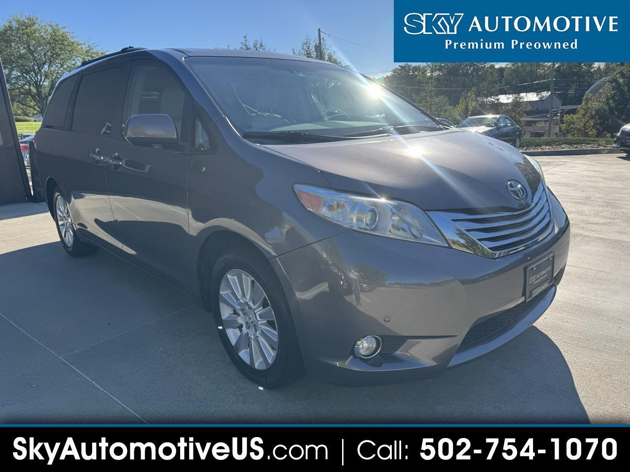 Toyota Sienna  2011