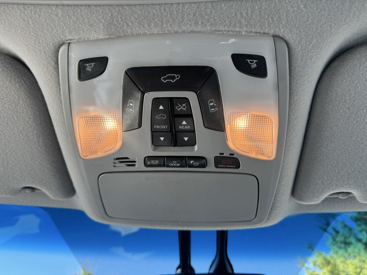 Toyota Sienna  2011
