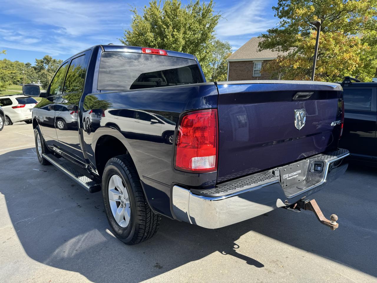 RAM 1500 Tradesman 4x4 Crew Cab 5'7" Box 2018