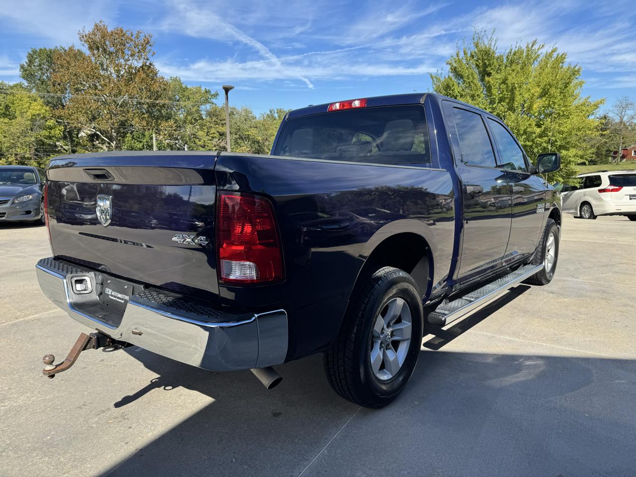 RAM 1500 Tradesman 4x4 Crew Cab 5'7" Box 2018