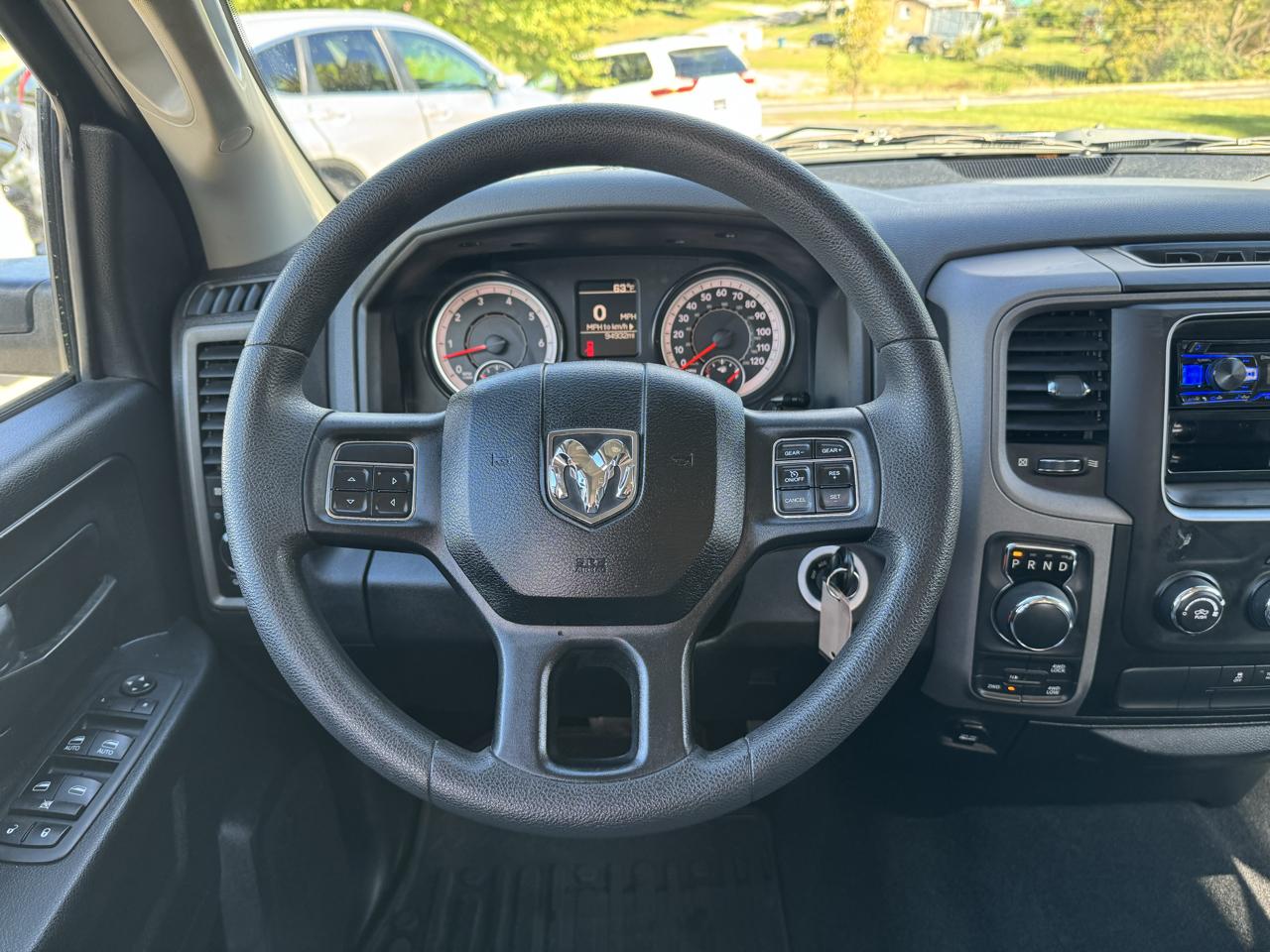 RAM 1500 Tradesman 4x4 Crew Cab 5'7" Box 2018