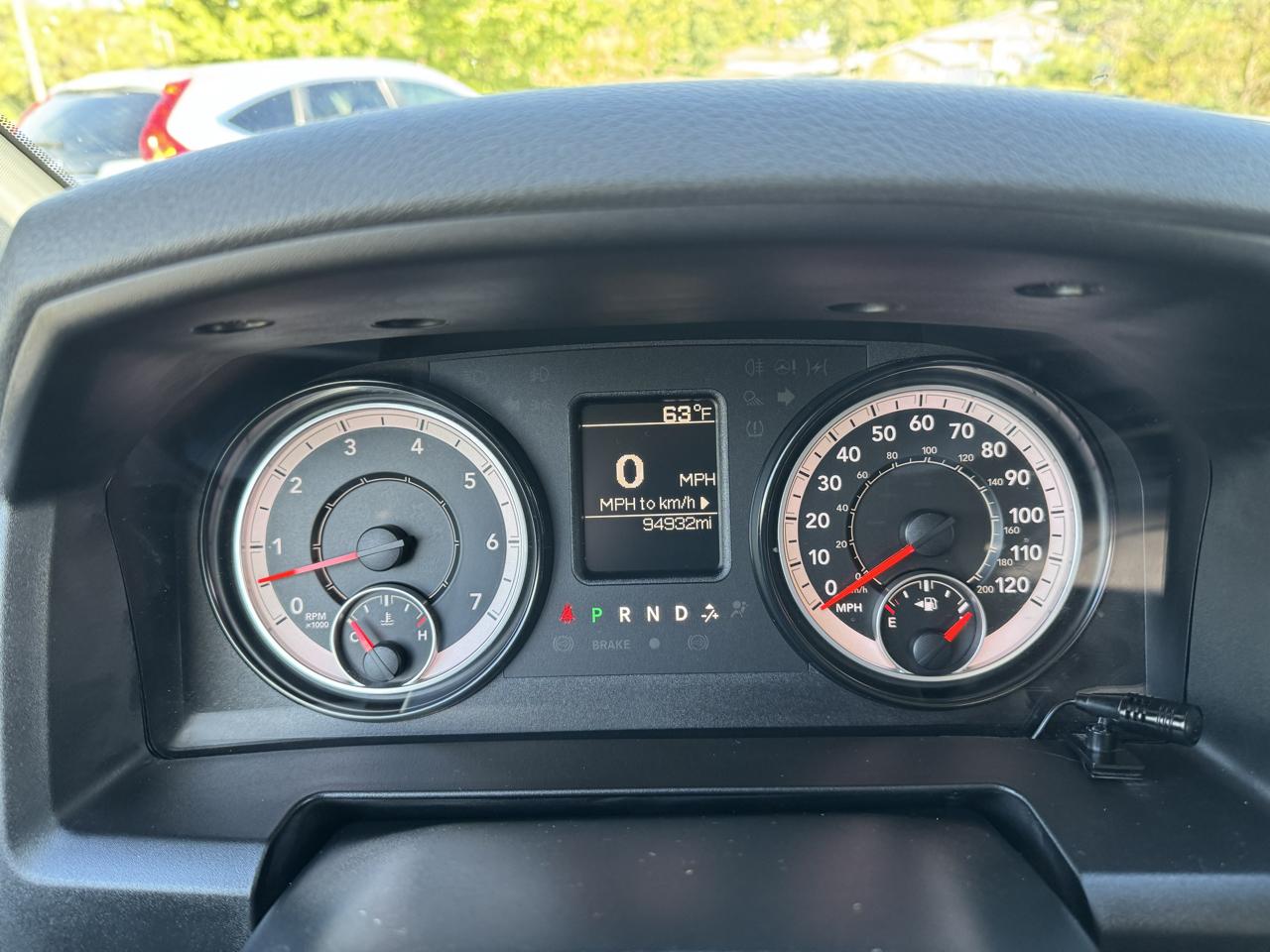 RAM 1500 Tradesman 4x4 Crew Cab 5'7" Box 2018
