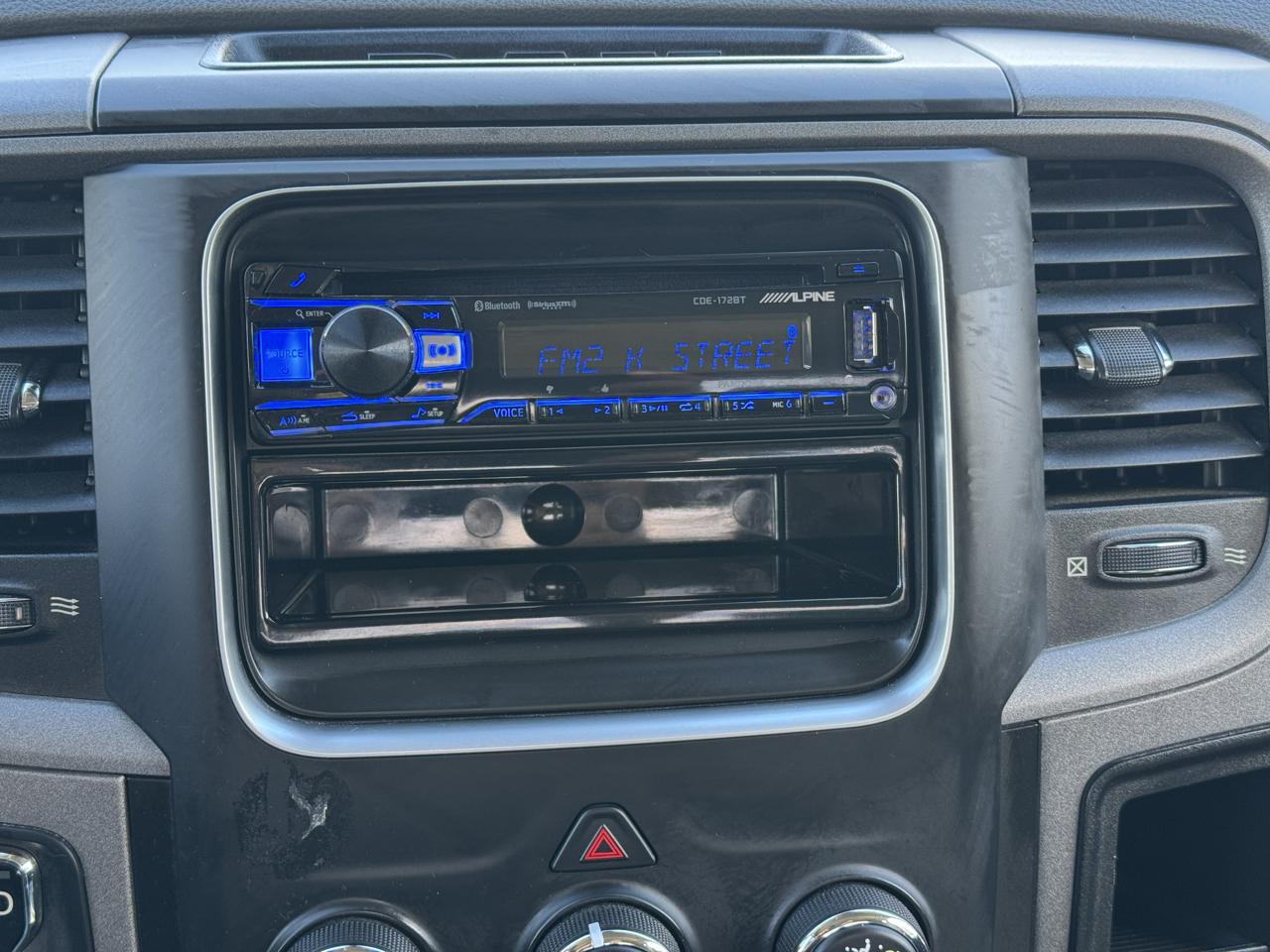RAM 1500 Tradesman 4x4 Crew Cab 5'7" Box 2018