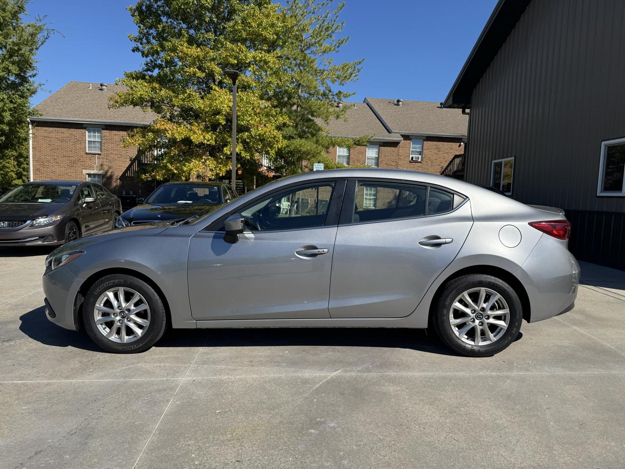 Mazda MAZDA3 4dr Sdn Auto i Touring 2014