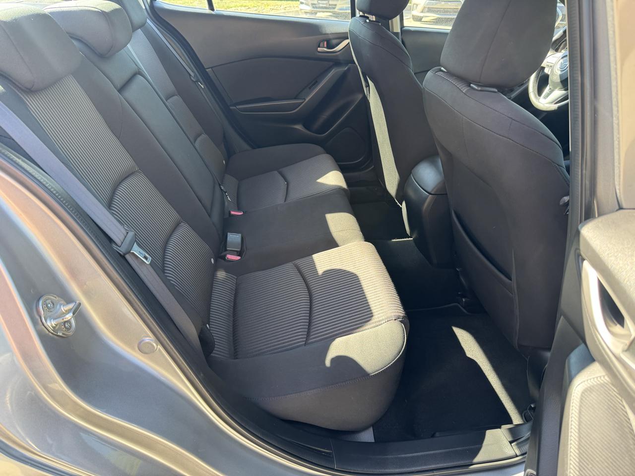 Mazda MAZDA3 4dr Sdn Auto i Touring 2014