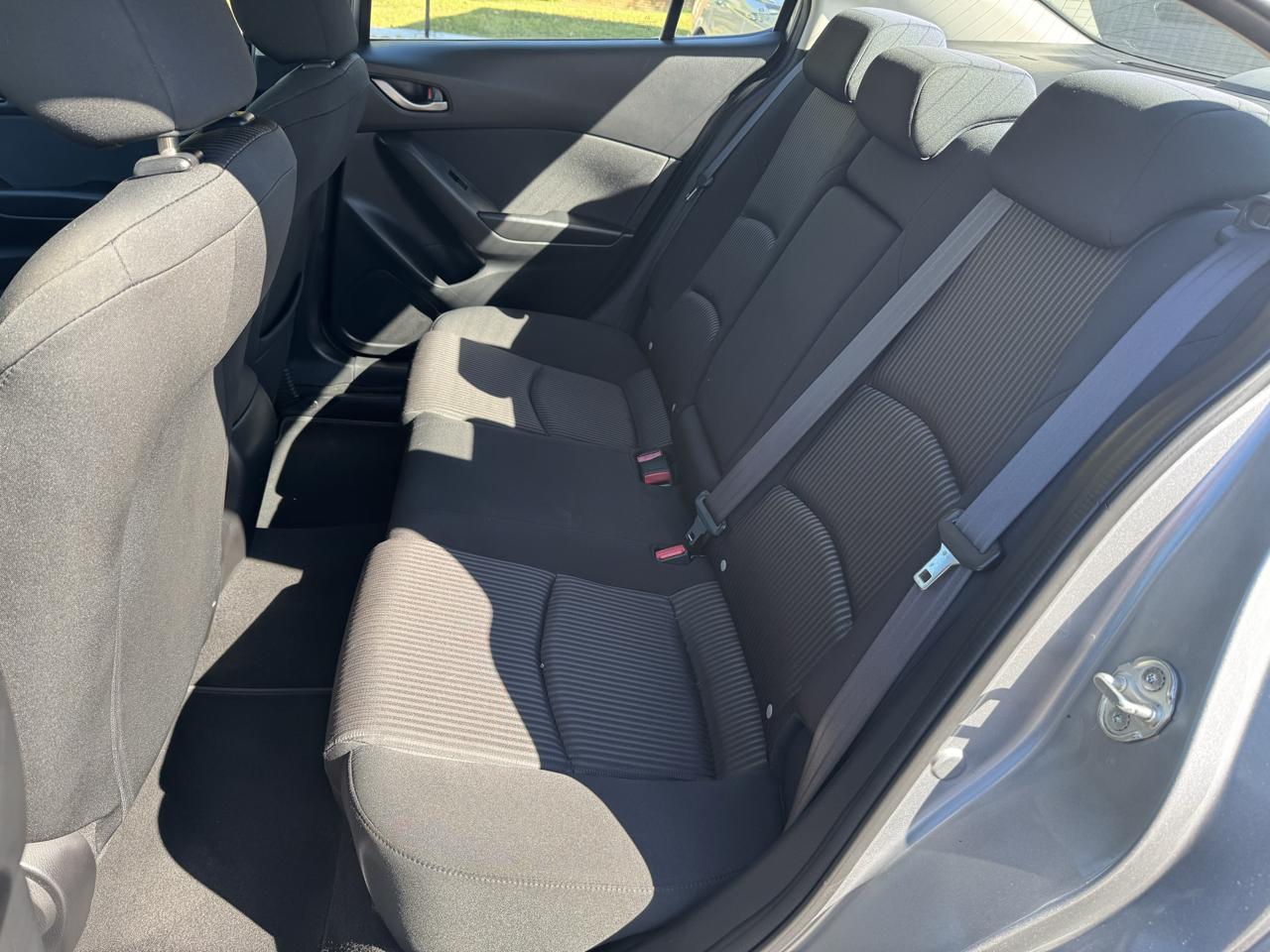 Mazda MAZDA3 4dr Sdn Auto i Touring 2014