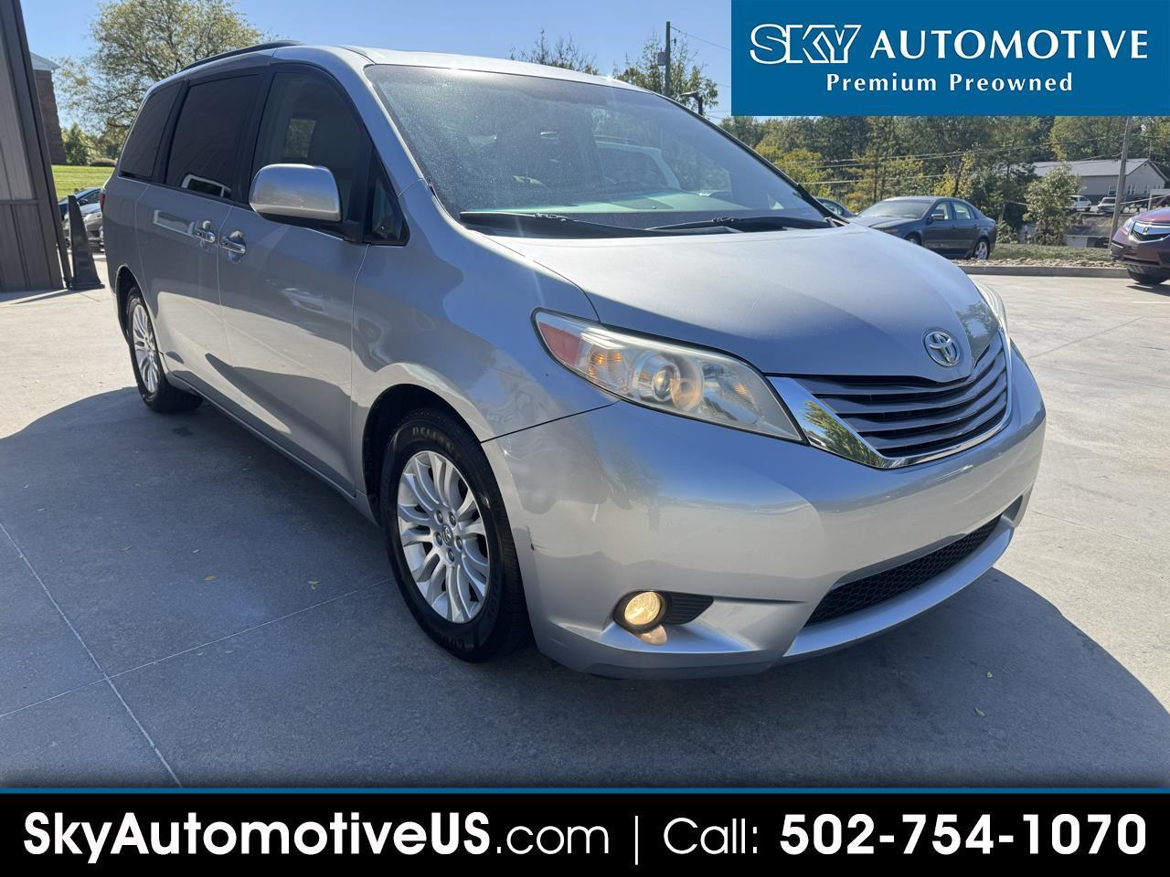 2015 Toyota Sienna 5dr 8-Pass Van XLE