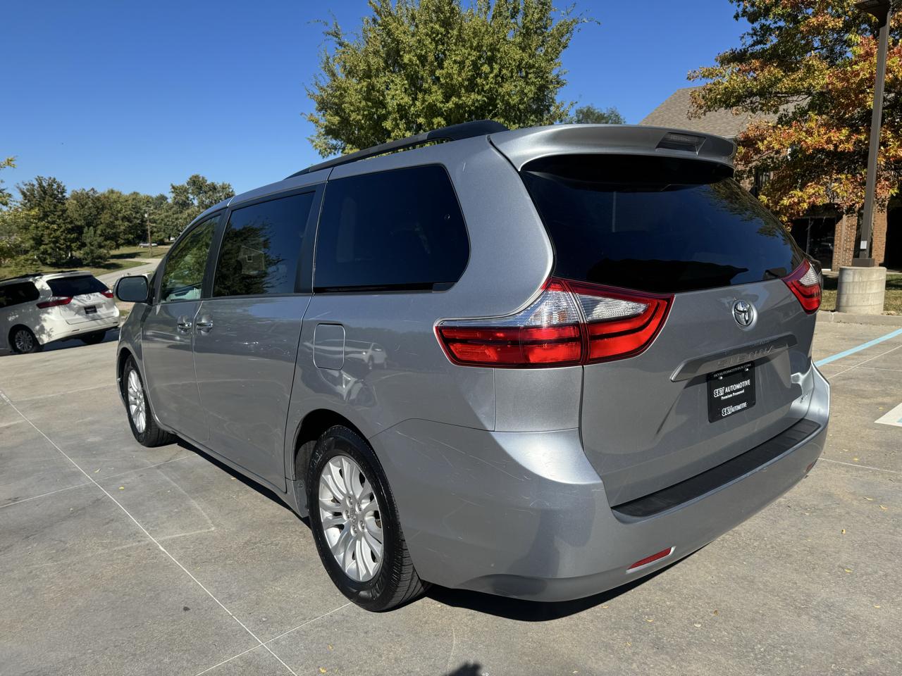 Toyota Sienna  2015