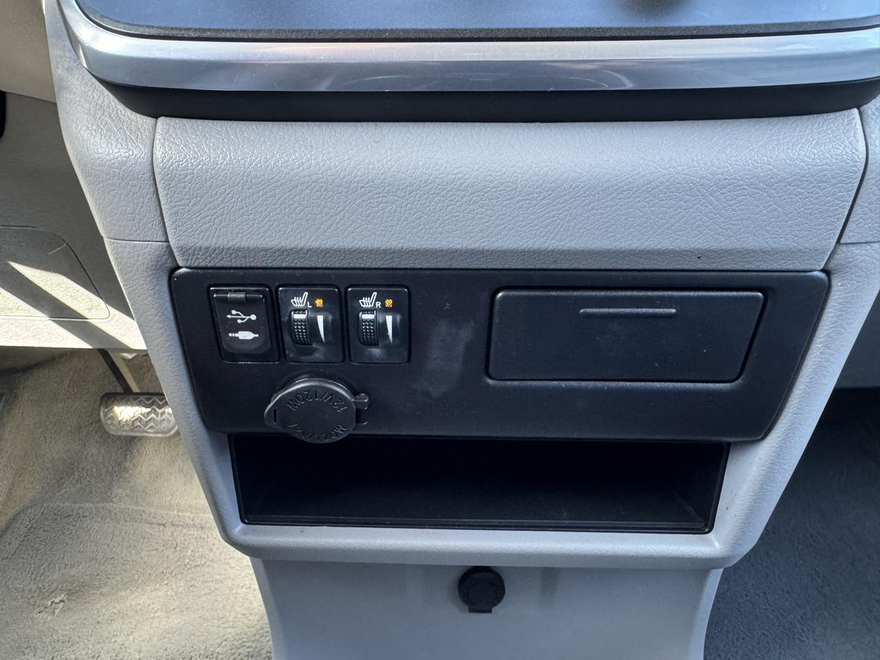 Toyota Sienna  2015