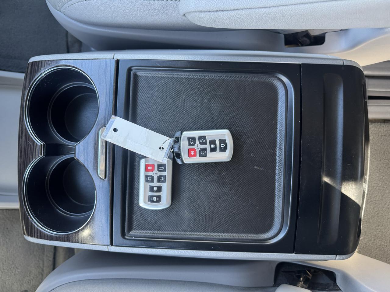 Toyota Sienna  2015