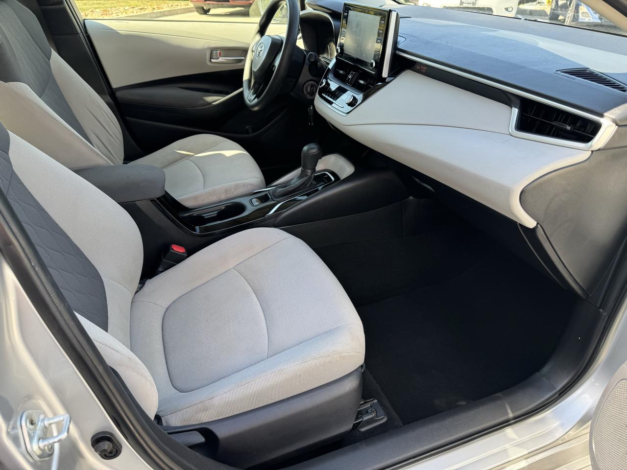 Toyota Corolla LE 2020