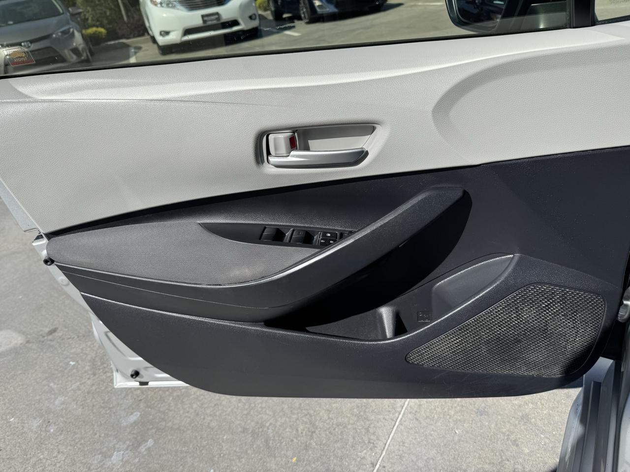 Toyota Corolla LE 2020