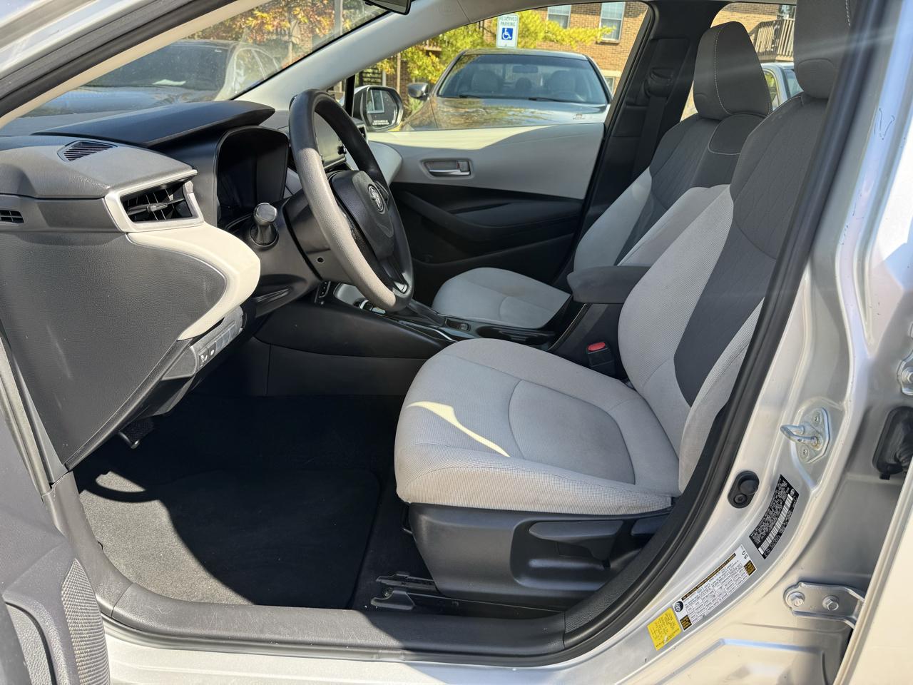 Toyota Corolla LE 2020