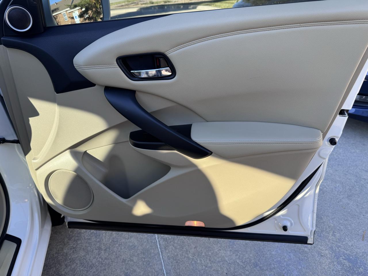 Acura RDX FWD 4dr Tech/AcuraWatch Plus Pkg 2016