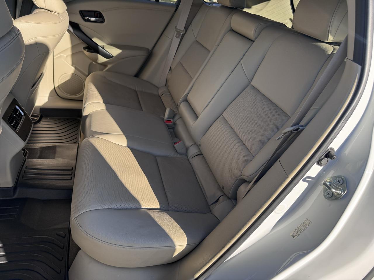 Acura RDX FWD 4dr Tech/AcuraWatch Plus Pkg 2016