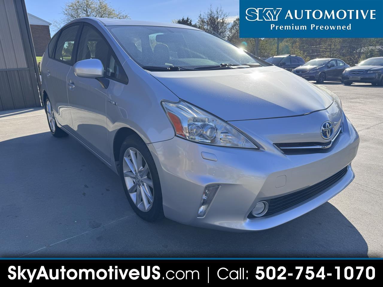 2013 Toyota Prius V 5dr Wgn Three (Natl)