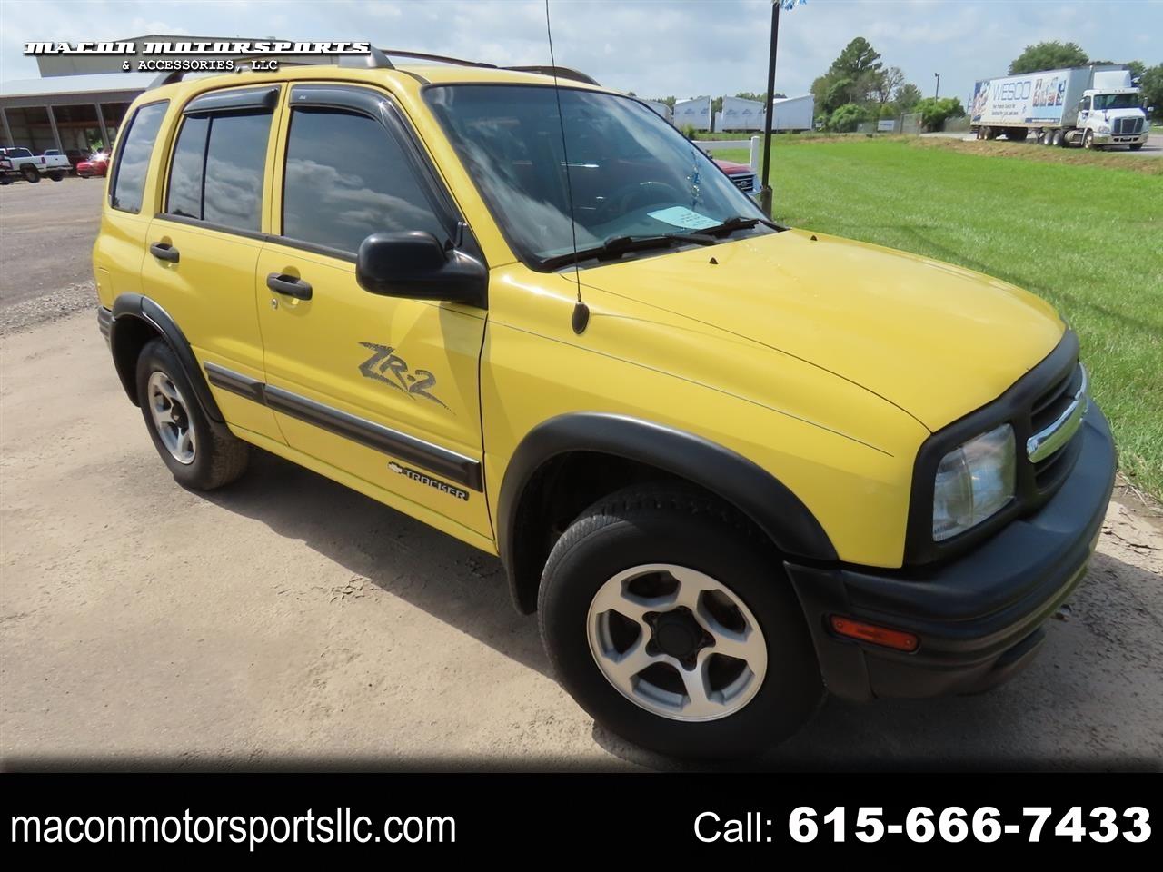 2003 Chevrolet Tracker 