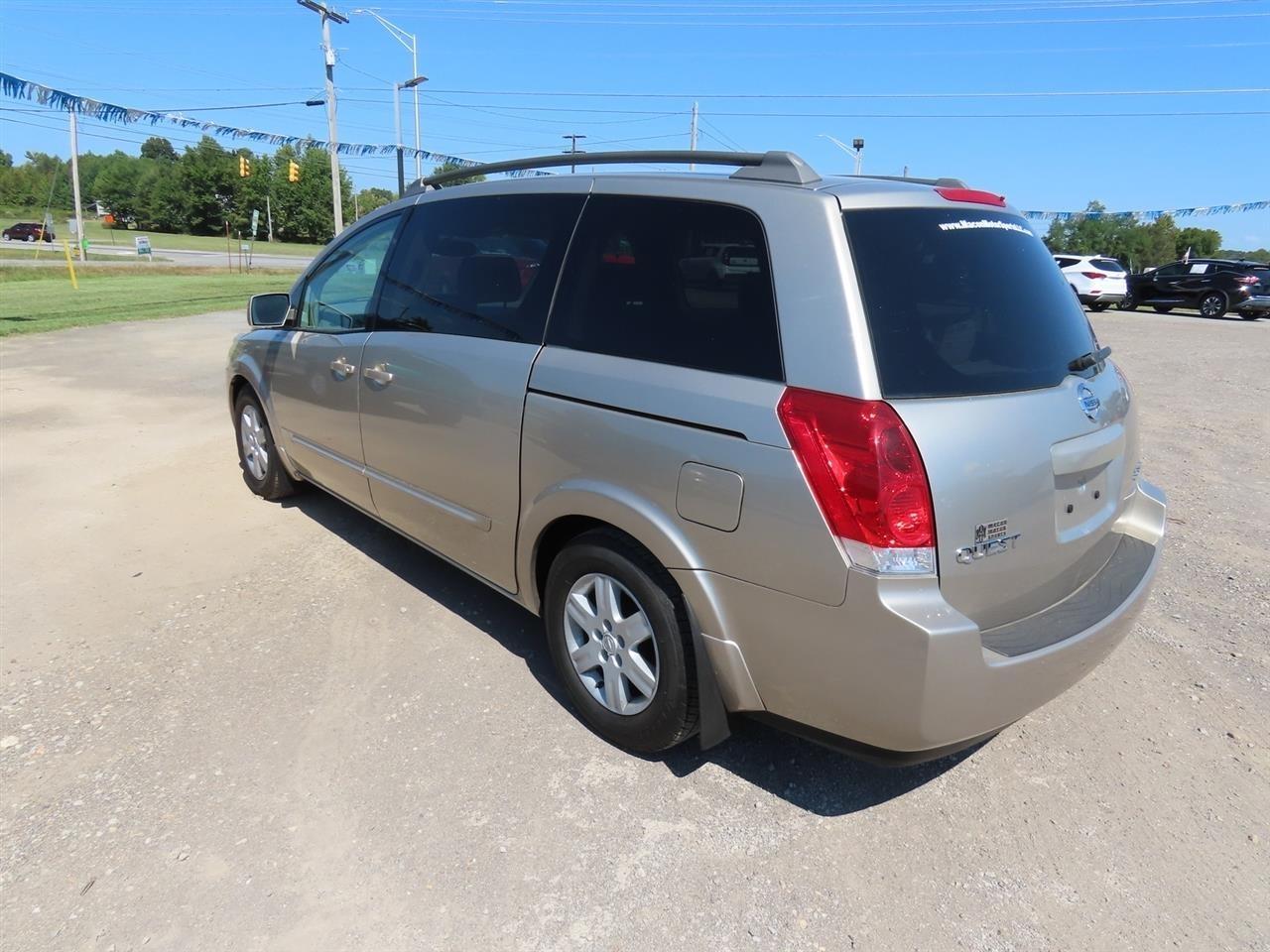 Nissan Quest 4dr Van SL 2004
