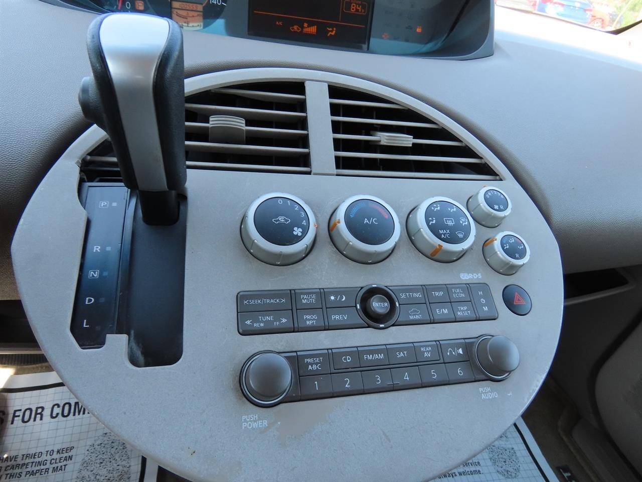 Nissan Quest 4dr Van SL 2004