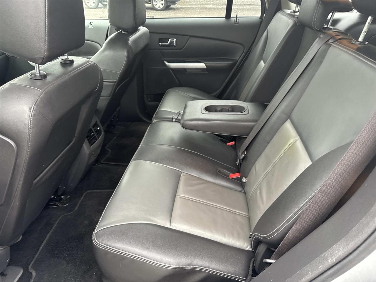 Ford Edge 4dr Sport FWD 2014