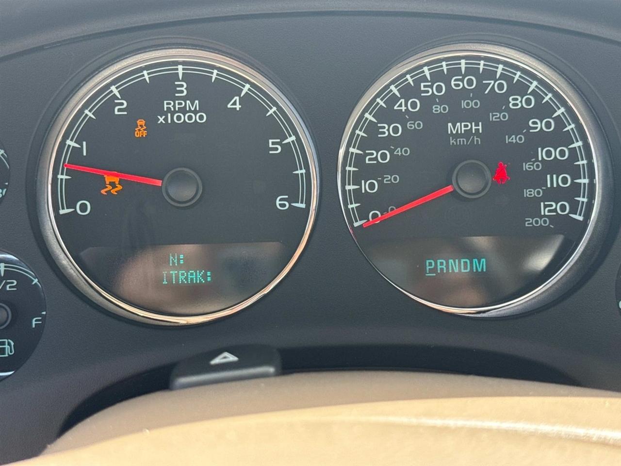 Chevrolet Suburban 2WD 4dr LTZ 2014