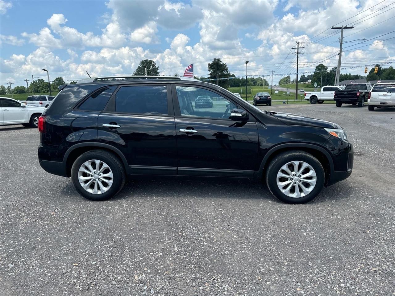 Kia Sorento 2WD 4dr V6 EX 2015