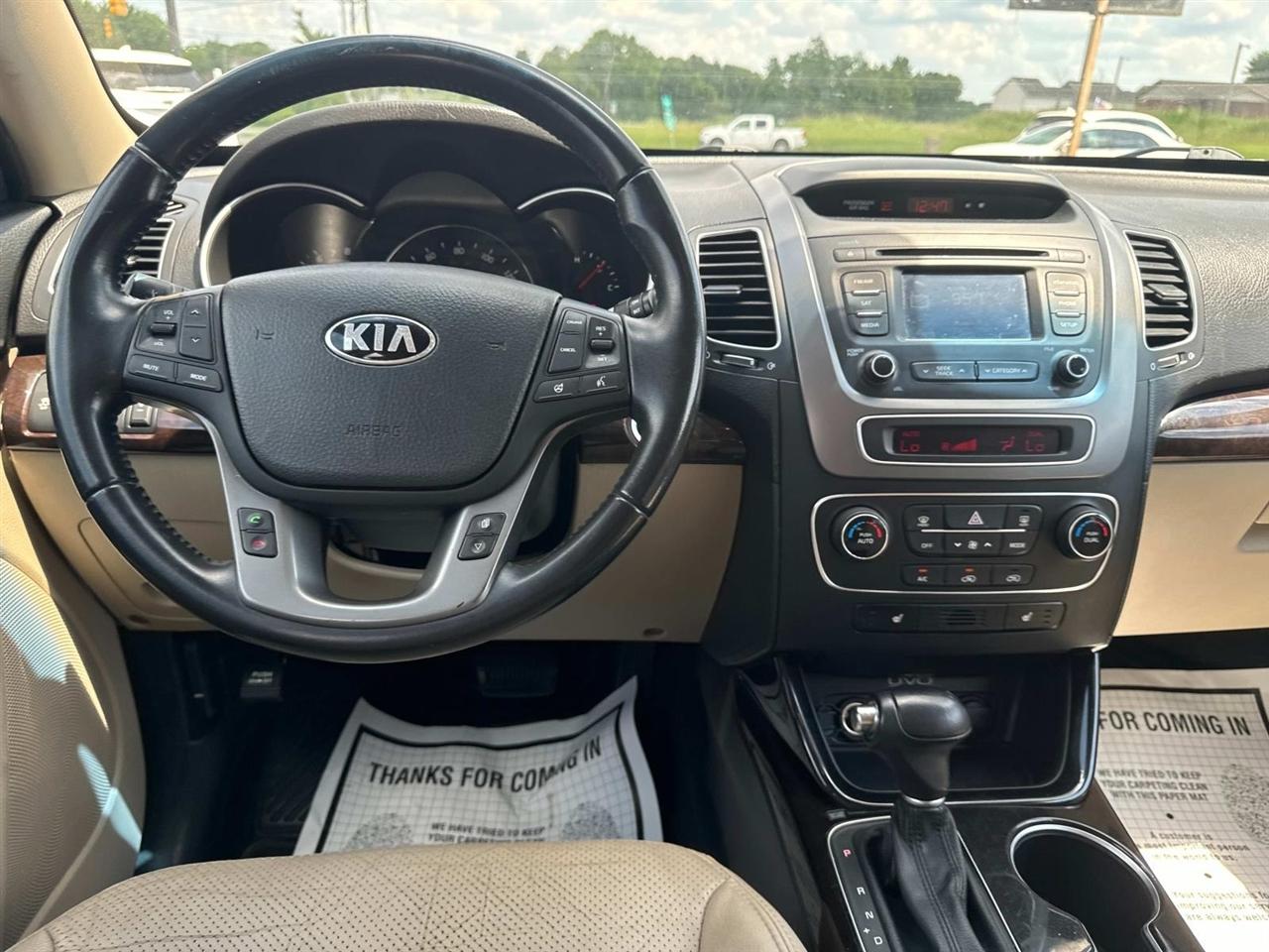 Kia Sorento 2WD 4dr V6 EX 2015