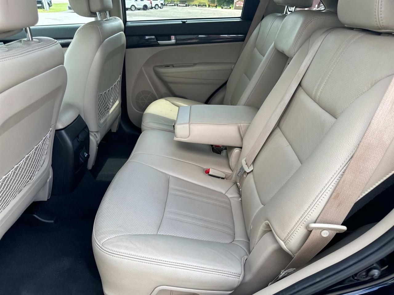 Kia Sorento 2WD 4dr V6 EX 2015