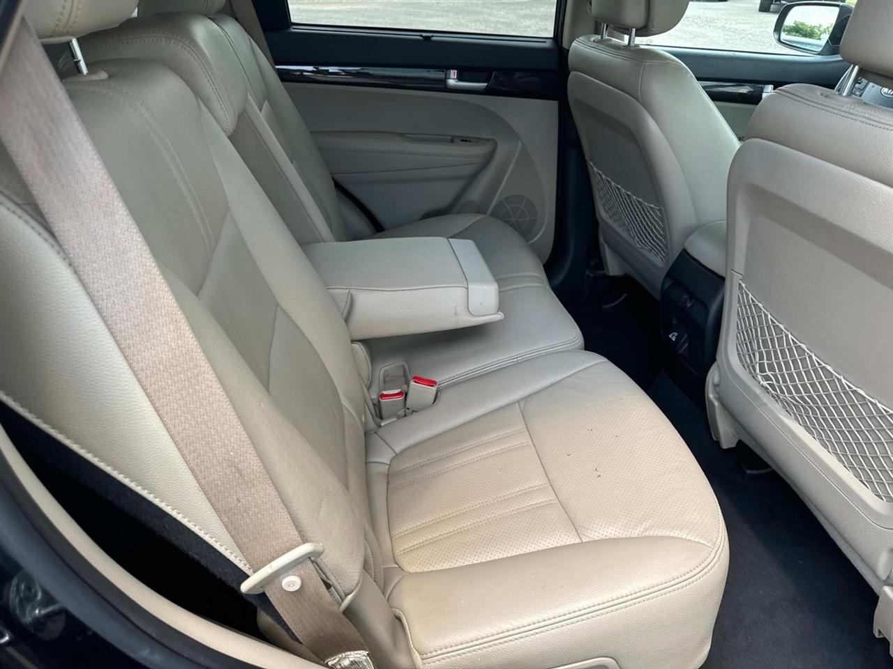 Kia Sorento 2WD 4dr V6 EX 2015