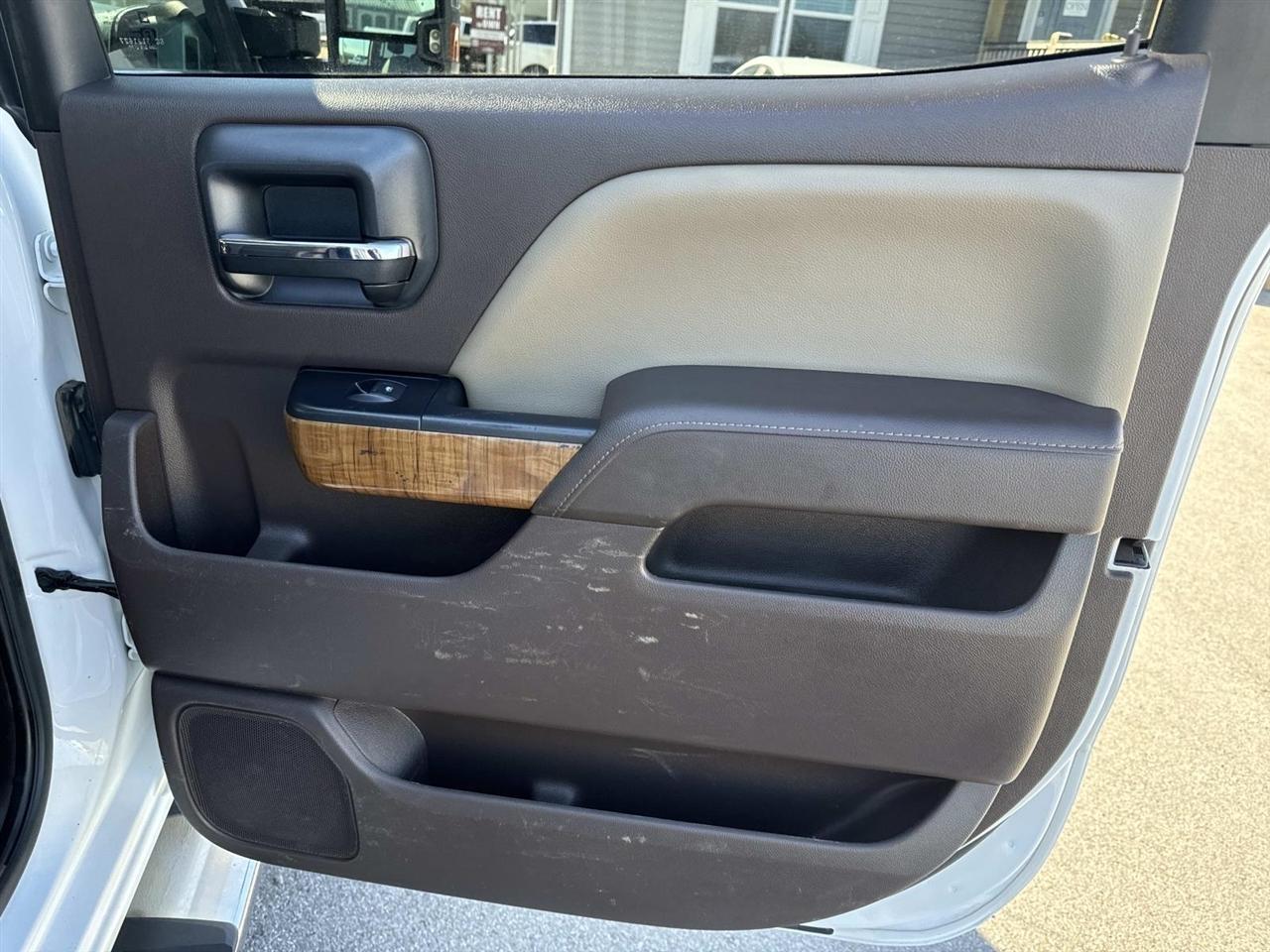 GMC Sierra 3500HD 4WD Crew Cab 167.7" SLT 2017