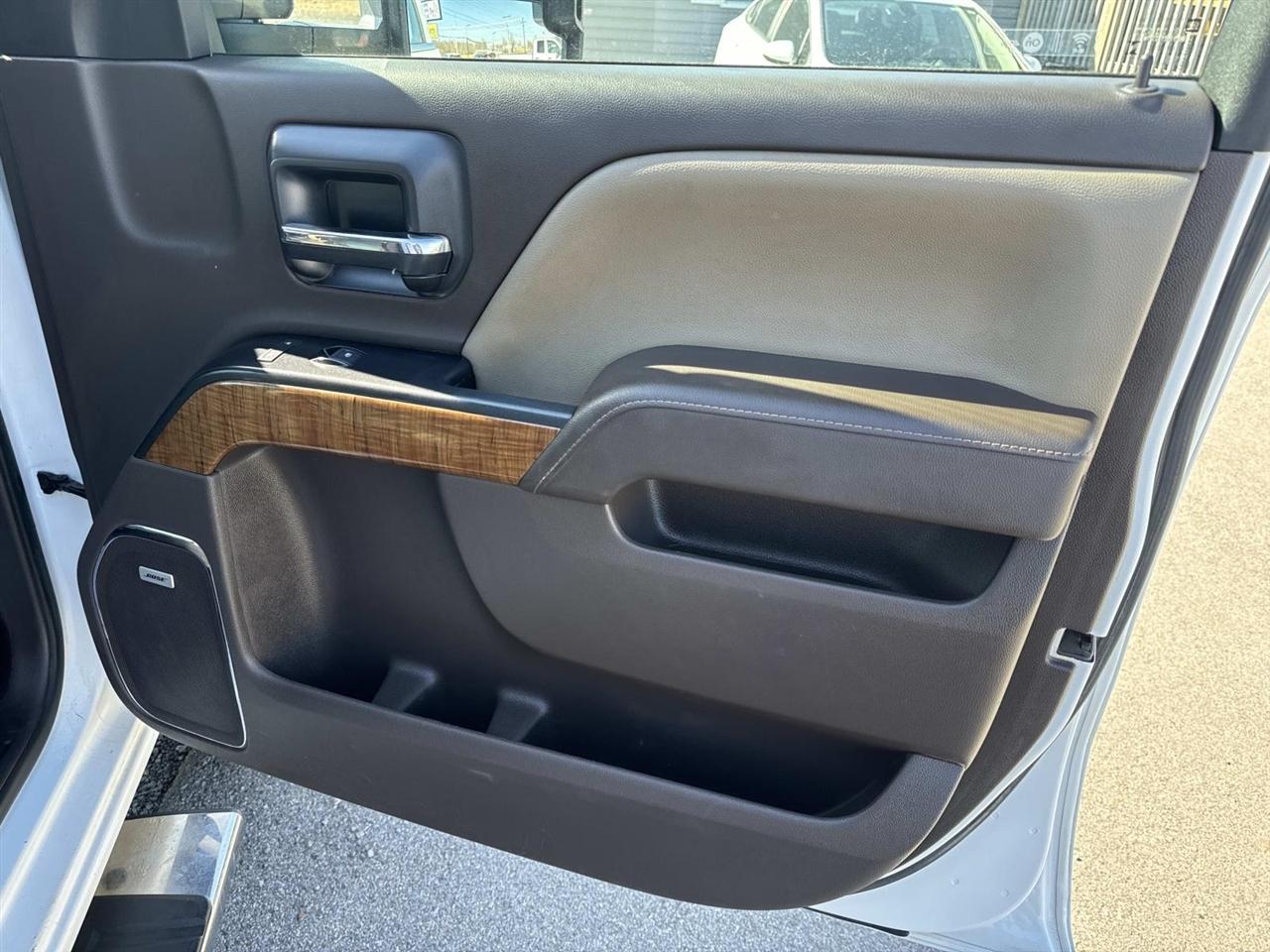 GMC Sierra 3500HD 4WD Crew Cab 167.7" SLT 2017