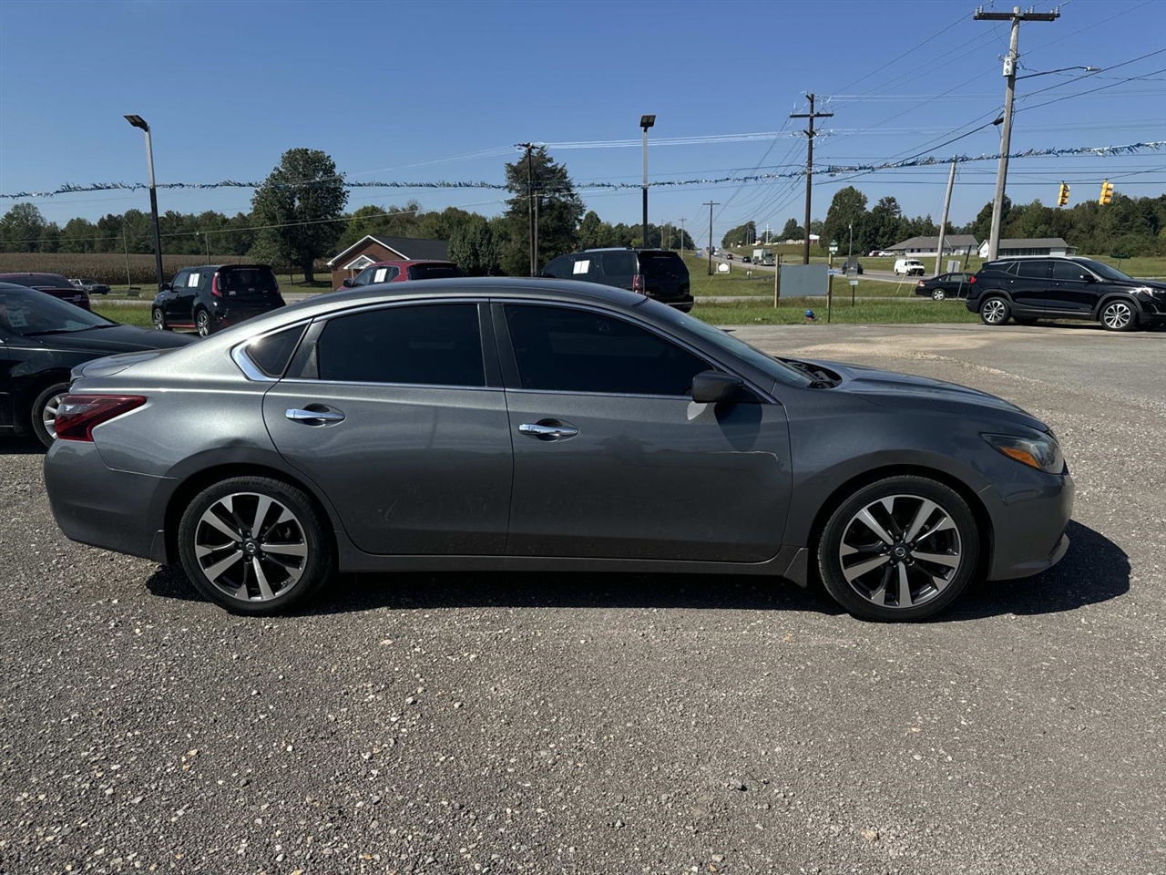 2017 Nissan Altima SR
