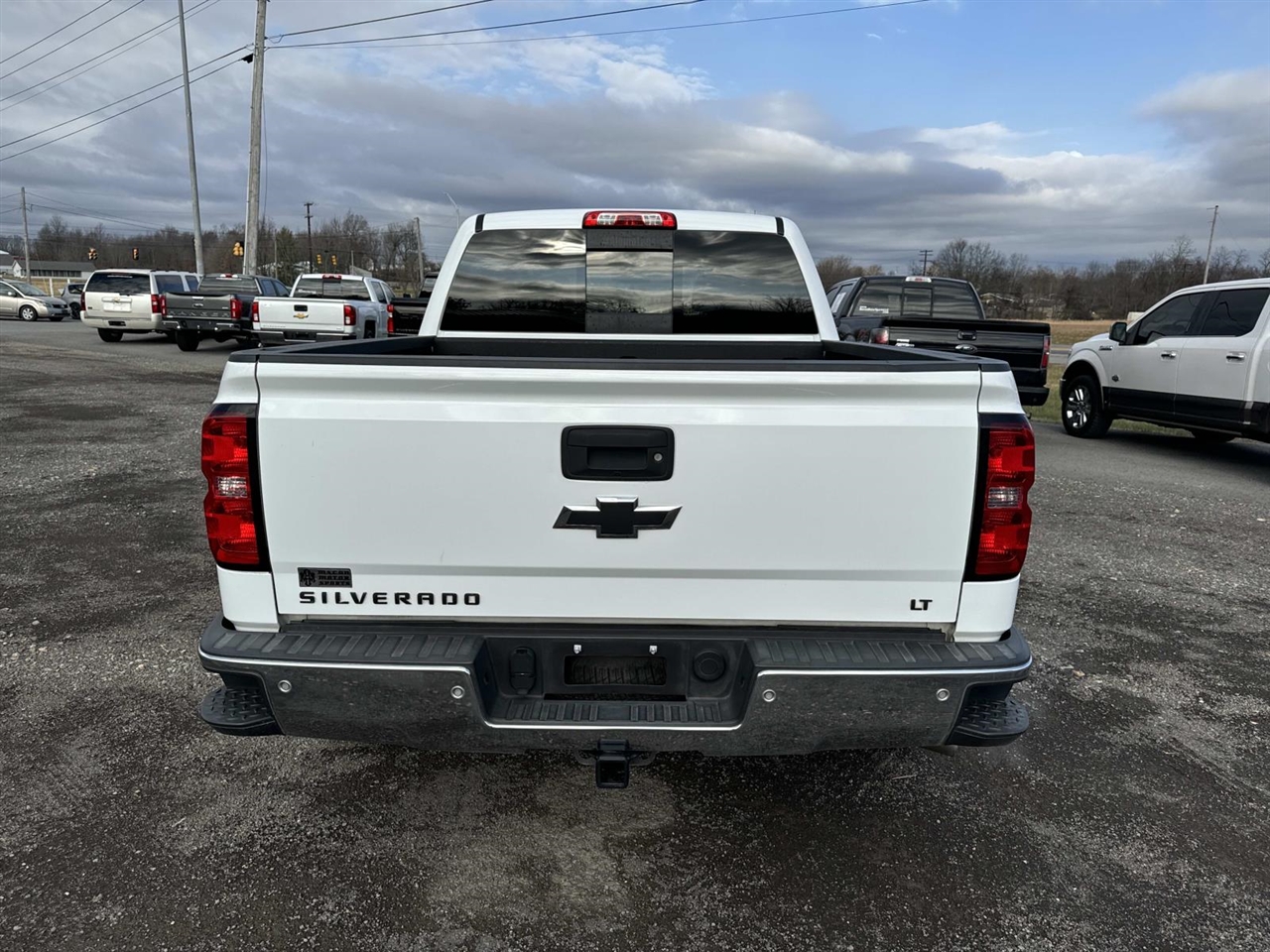 Chevrolet Silverado 1500 4WD Crew Cab 143.5" LT w/2LT 2015