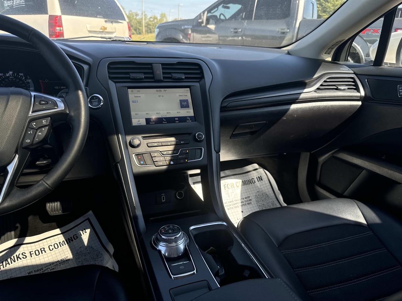 Ford Fusion SE FWD 2018 Ford Fusion SE FWD 2018