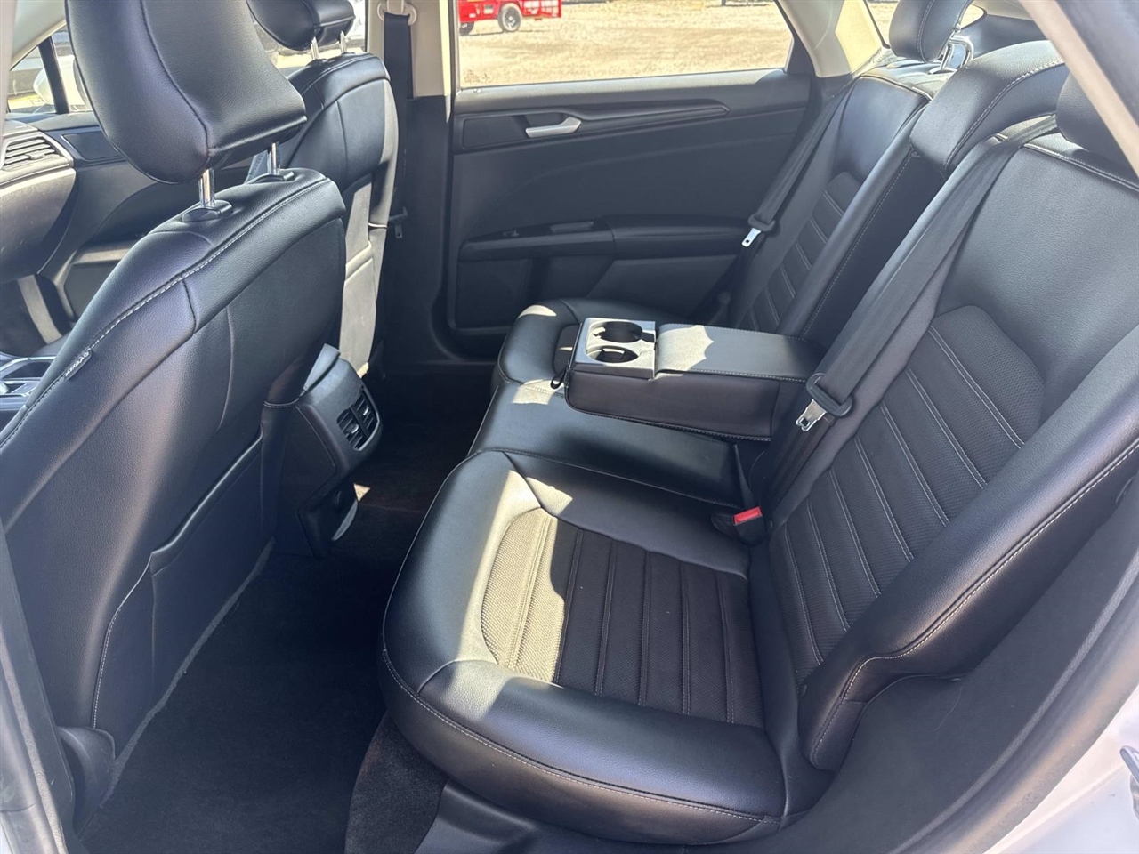 Ford Fusion SE FWD 2018 Ford Fusion SE FWD 2018