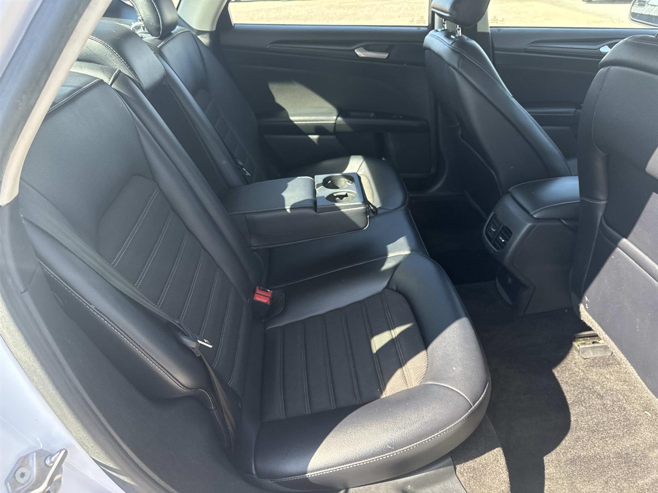 Ford Fusion SE FWD 2018 Ford Fusion SE FWD 2018