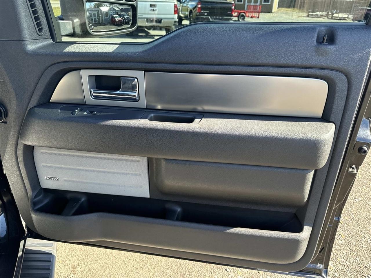 Ford F-150 4WD SuperCrew 145" King Ranch 2014