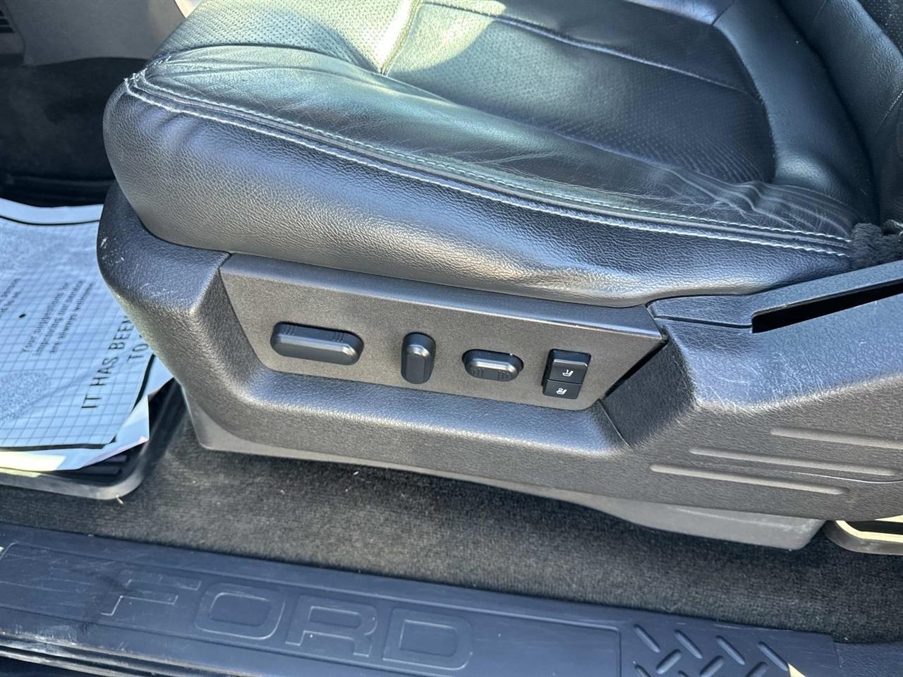 Ford F-150 4WD SuperCrew 145" King Ranch 2014